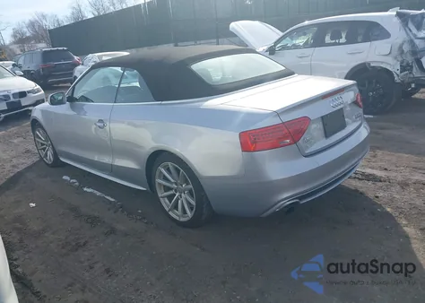 2015 Audi A5 2.0T Premium z USA, uszkodzony, nr VIN WAUMFAFH0FN007221